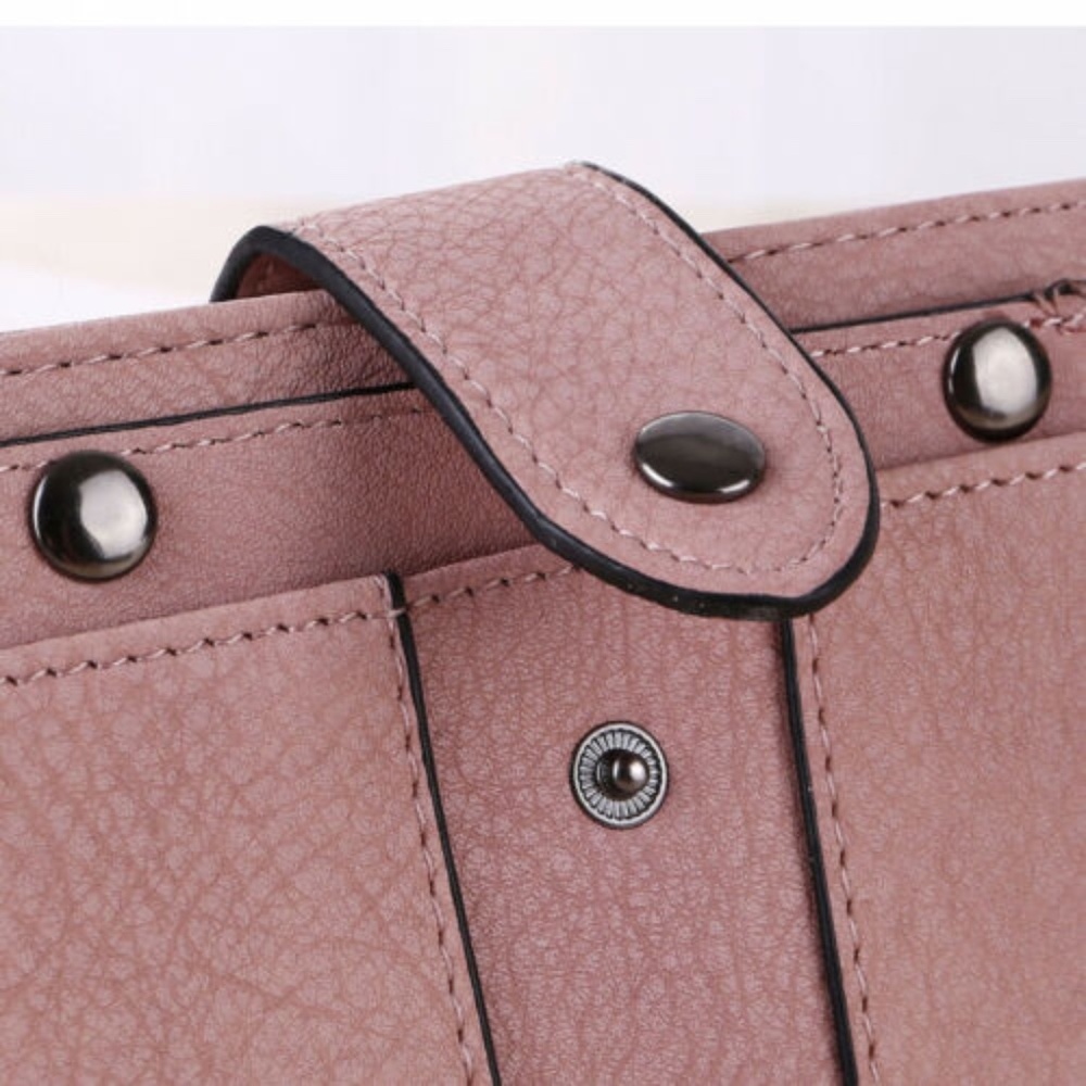 Wallet - Picture 2 of 8